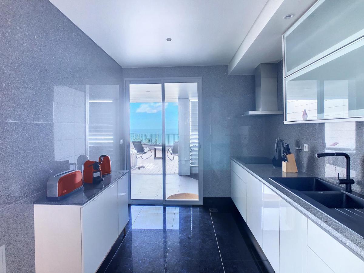 Over The Cliff Apartment By Lovelystay Funchal  Buitenkant foto